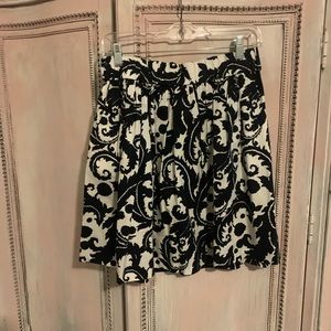 EUC Banana Republic navy/white skirt size 4